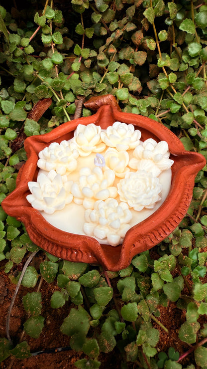 Terracotta Bloom – Sculpted Succulent Candle